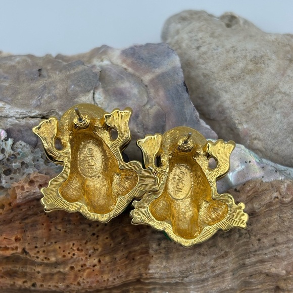 Kenneth Jay Lane Green and Gold Frog Earrings - Picture 4 of 8